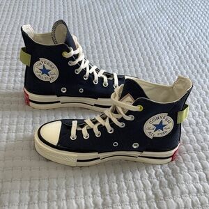 Converse chuck Taylor High-Top Sneakers - Navy and White chunky sole